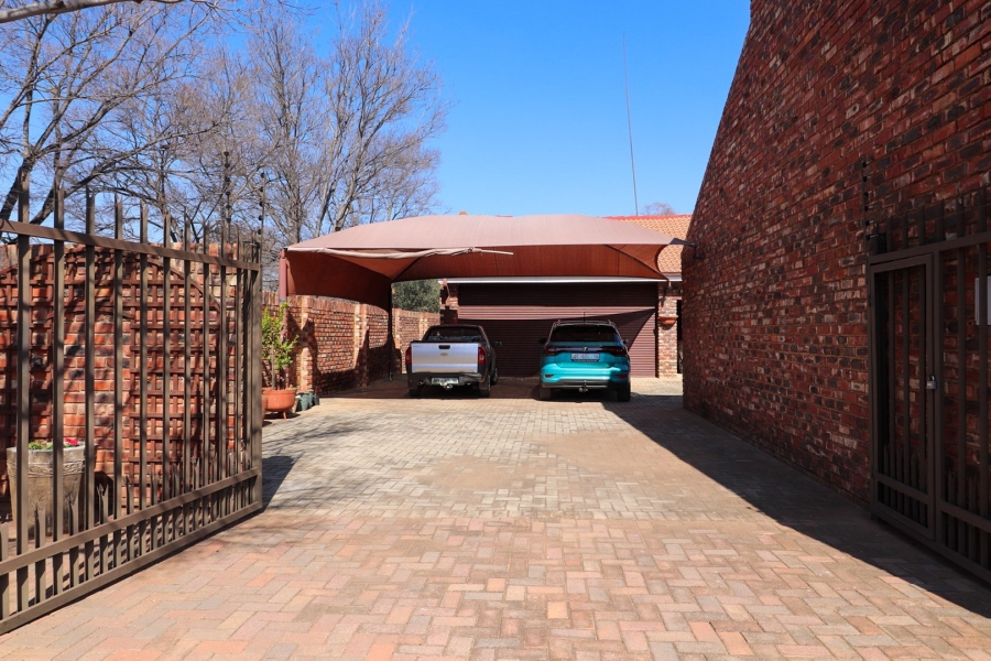 3 Bedroom Property for Sale in Vaal Park North West